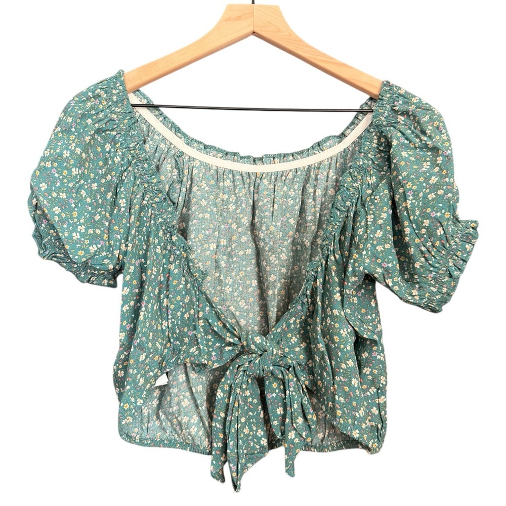Floral Green Puff Sleeve Top